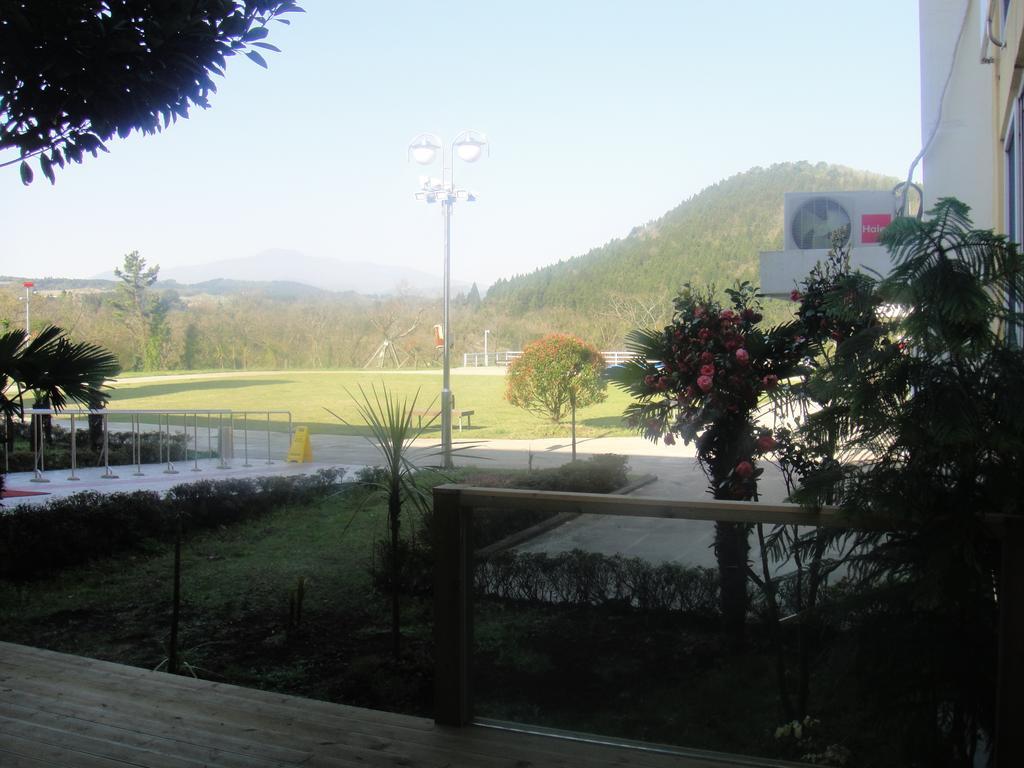 ג'גו Geomunoreum Hostel מראה חיצוני תמונה