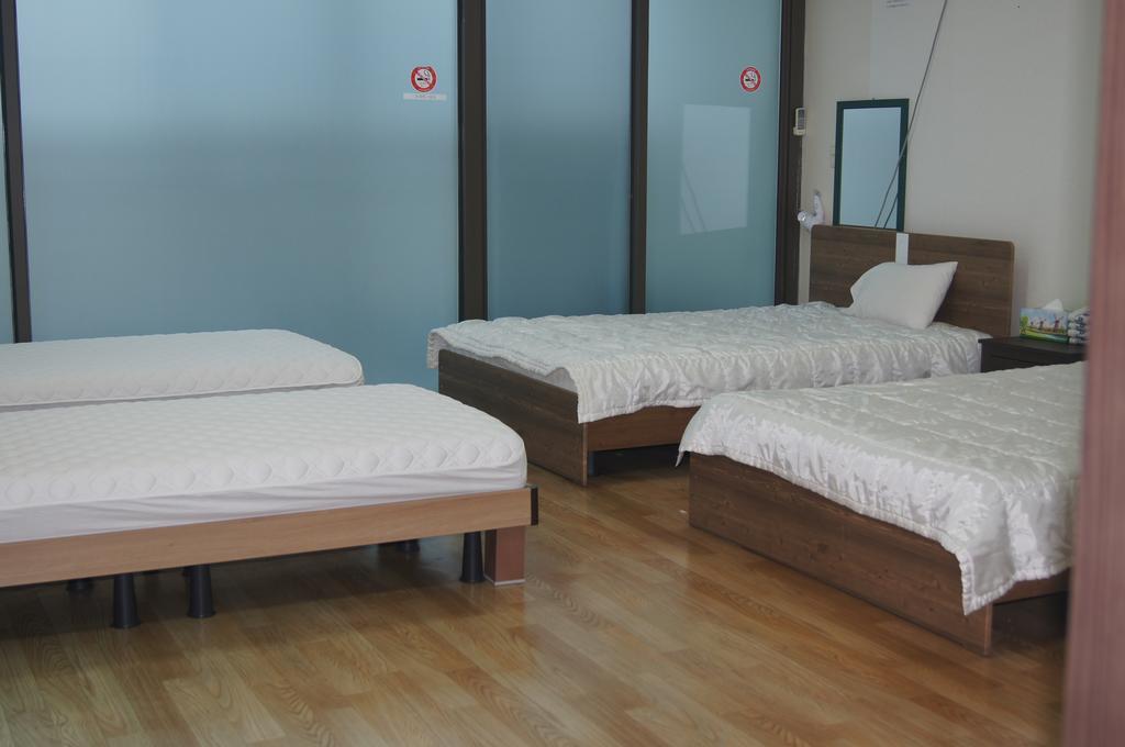 ג'גו Geomunoreum Hostel מראה חיצוני תמונה