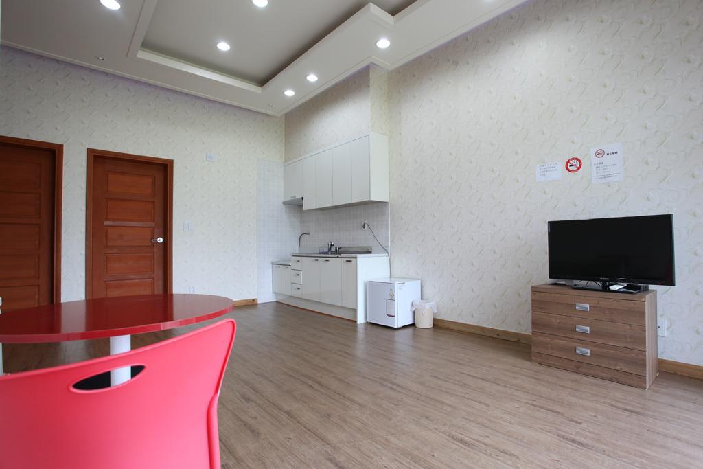 ג'גו Geomunoreum Hostel מראה חיצוני תמונה
