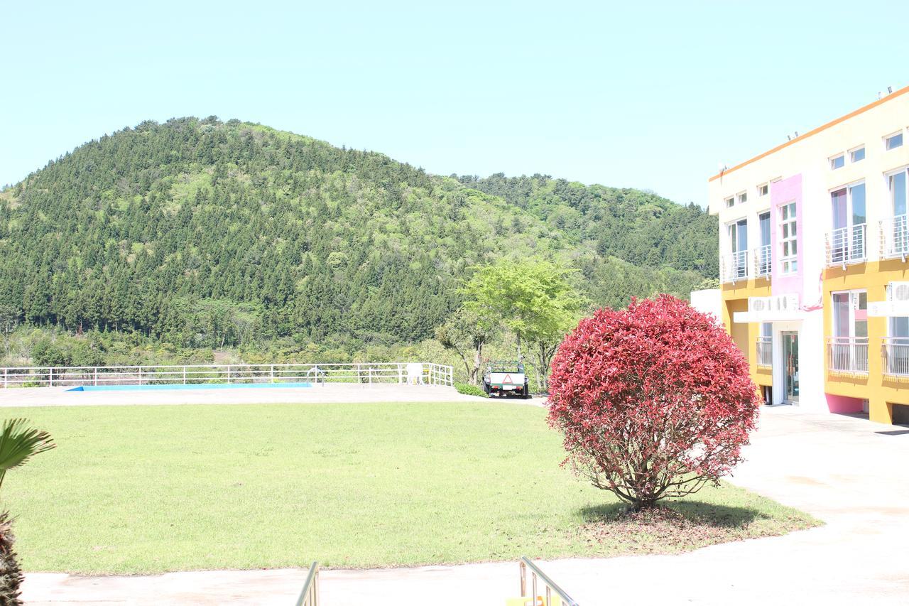 ג'גו Geomunoreum Hostel מראה חיצוני תמונה