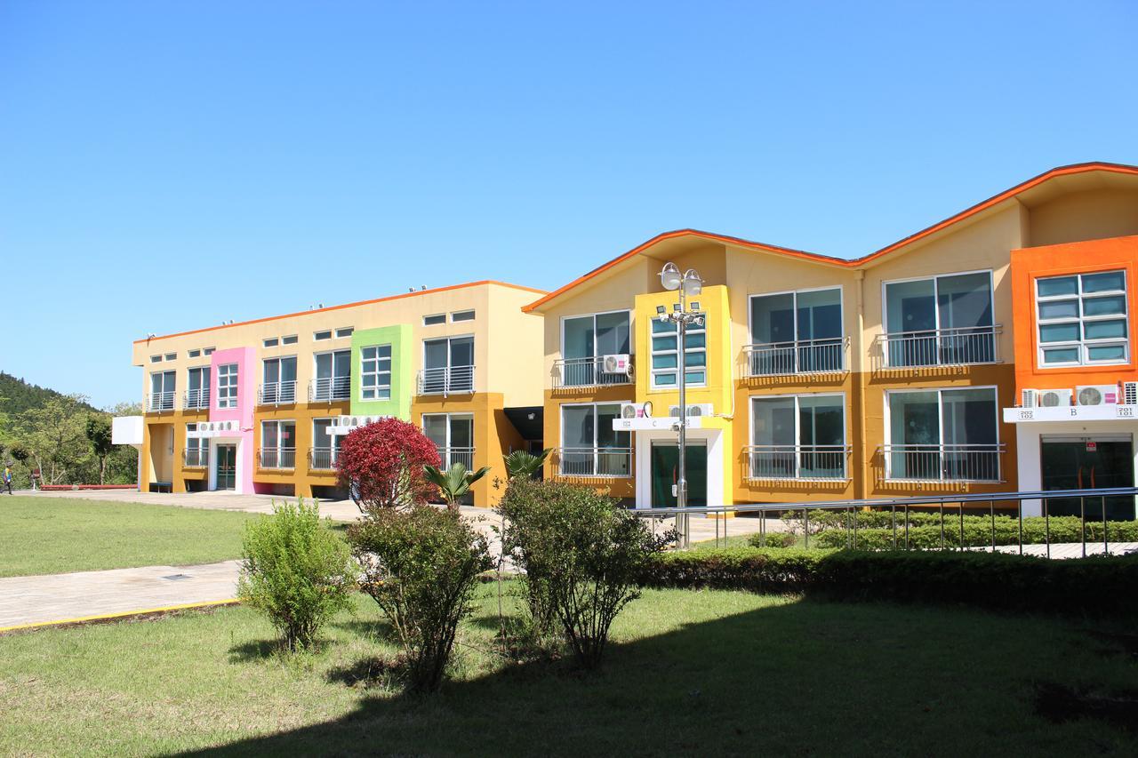 ג'גו Geomunoreum Hostel מראה חיצוני תמונה